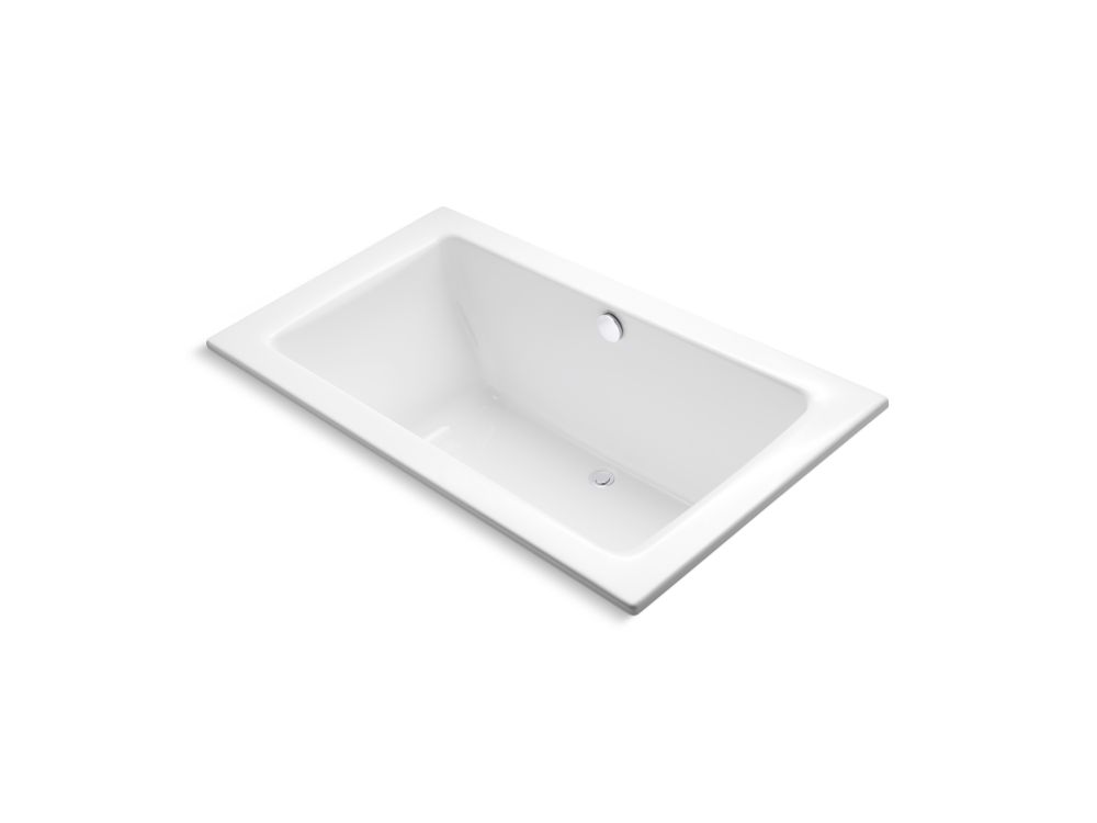 Photo of a rectangular bathtub