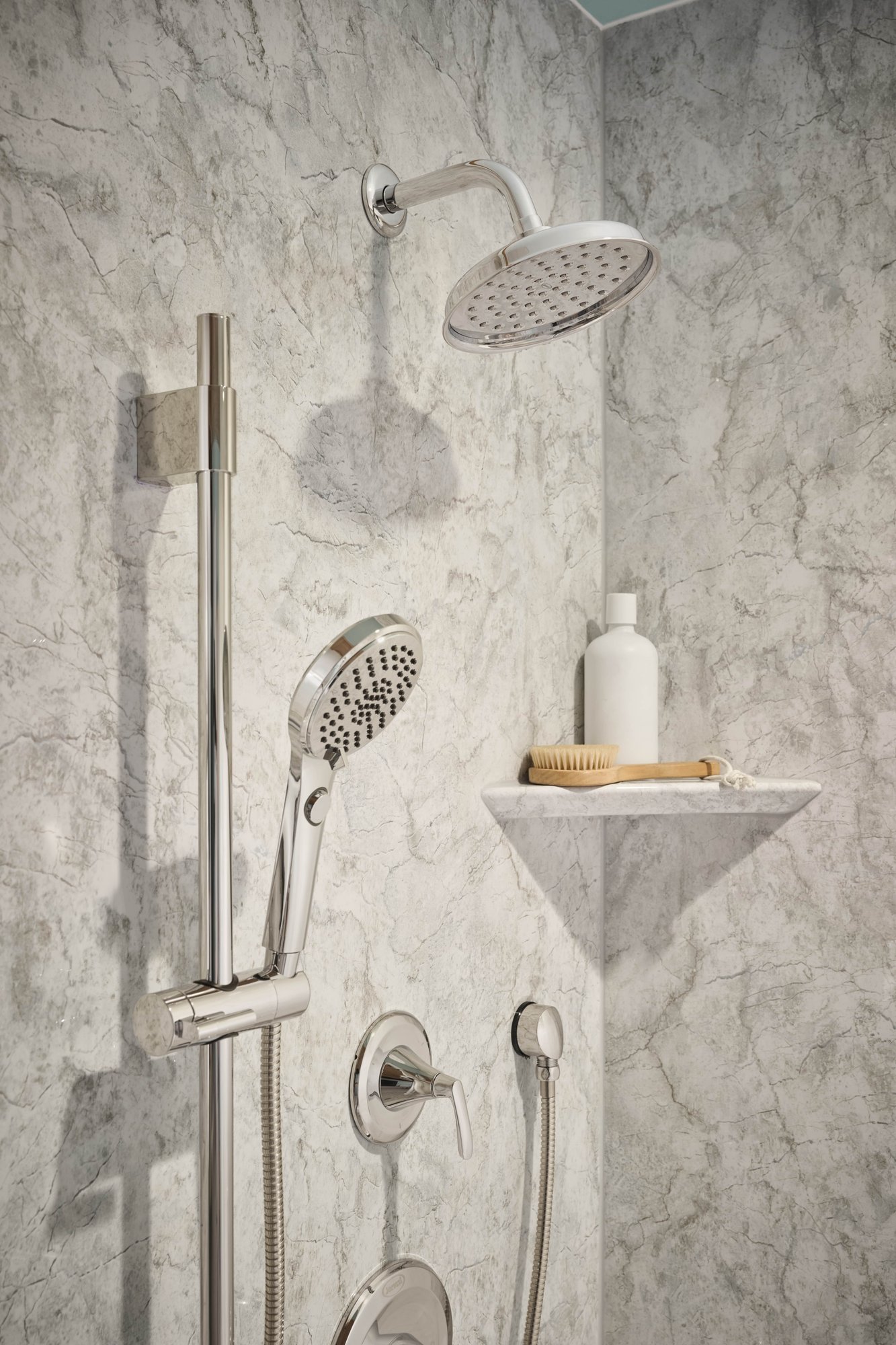 JBR_ChampagneTravertine_Detail_02-min