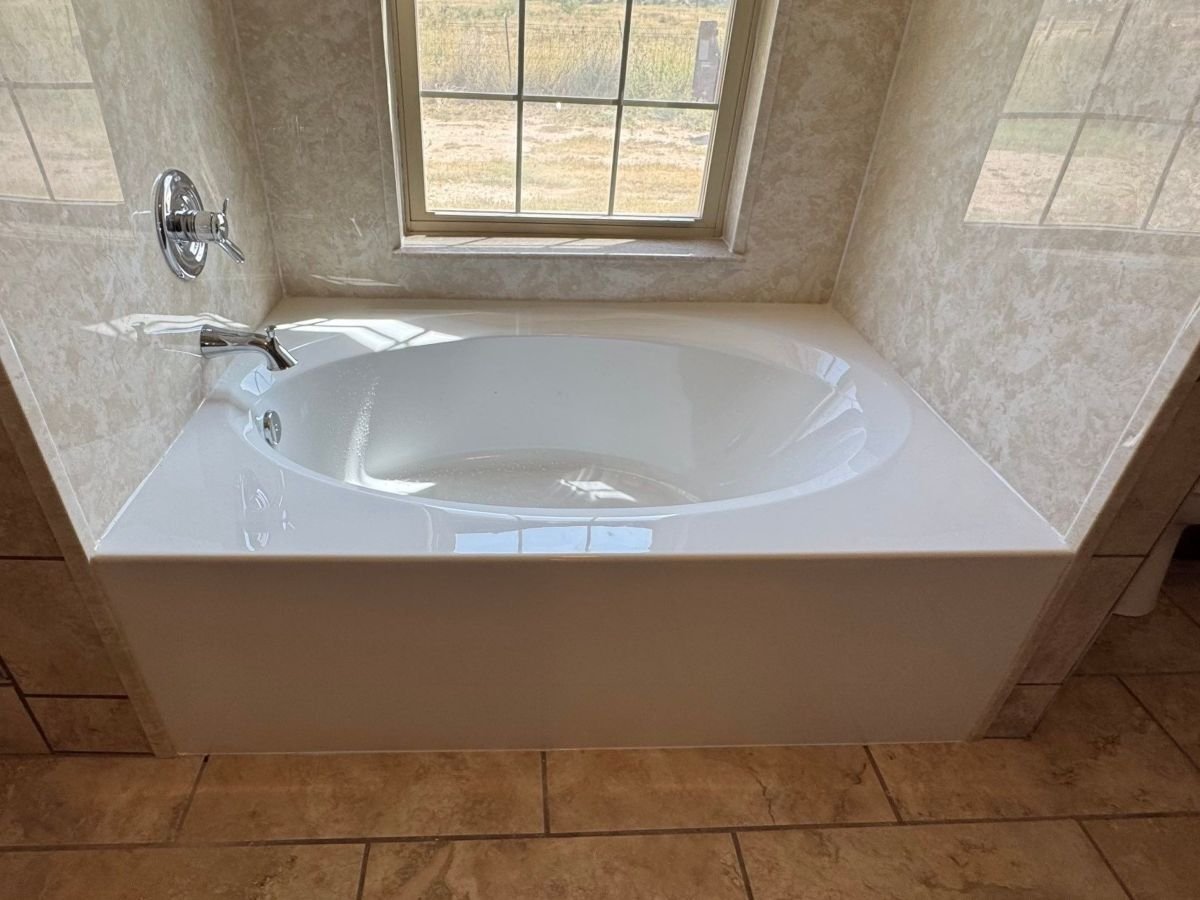 skirted tub